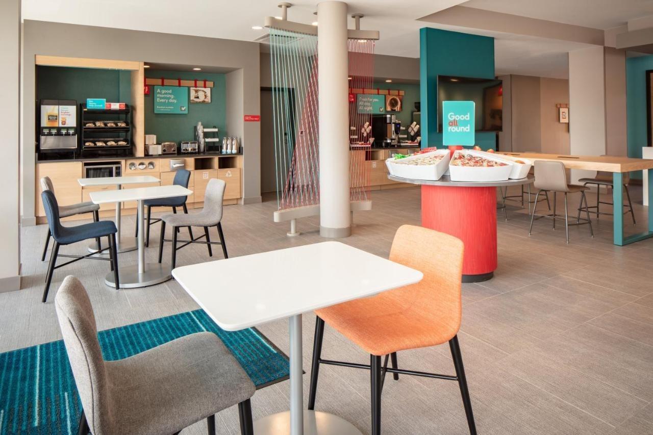 Avid Hotels - Madison - Monona By Ihg Exterior photo